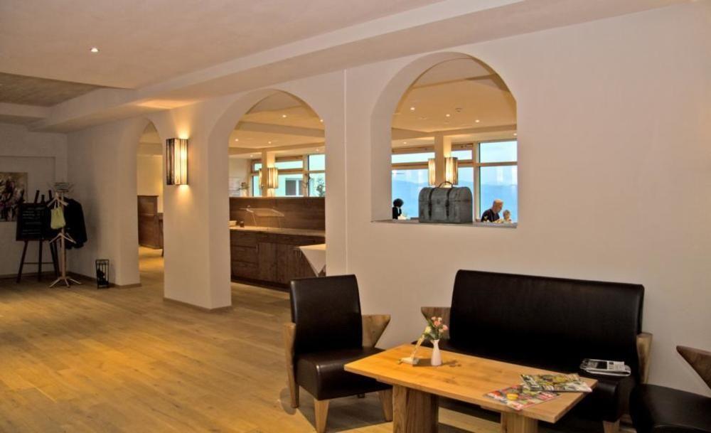 "Gutshof Lilienfein" - Medical Resort & Herbal Spa Im Suedschwarzwald Виден Екстериор снимка