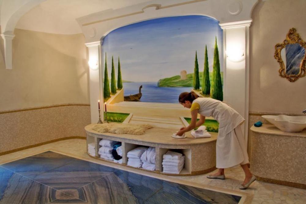 "Gutshof Lilienfein" - Medical Resort & Herbal Spa Im Suedschwarzwald Виден Екстериор снимка